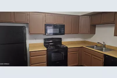 6156 E Greenway Street #3, Mesa, AZ 85205 - Photo 2