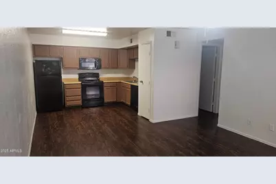 6156 E Greenway Street #3, Mesa, AZ 85205 - Photo 1
