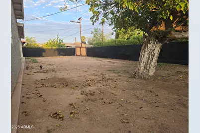 2048 W Pecan Road, Phoenix, AZ 85041 - Photo 28