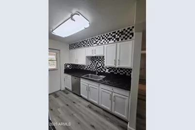 2048 W Pecan Road, Phoenix, AZ 85041 - Photo 6