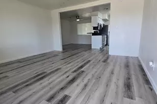 2048 W Pecan Rd, Phoenix, AZ 85041 - Photo 2