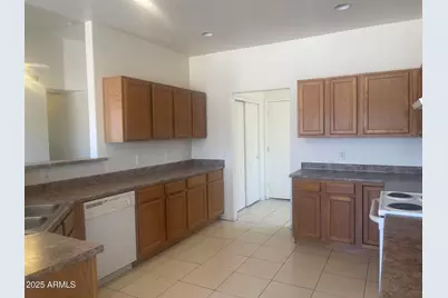 14350 S Cienega Lane, Arizona City, AZ 85123 - Photo 6