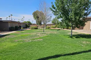 10814 W Thunderbird Blvd, Sun City, AZ 85351 - Photo 4