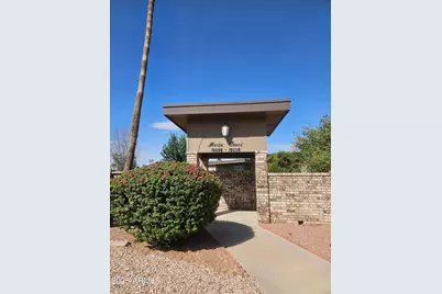 10814 W Thunderbird Boulevard, Sun City, AZ 85351 - Photo 2