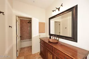 8100 E Camelback Rd, Scottsdale, AZ 85251 - Photo 24