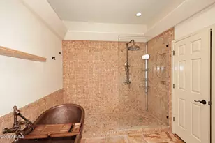 8100 E Camelback Rd, Scottsdale, AZ 85251 - Photo 32