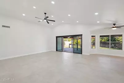 5704 E Estrid Avenue, Scottsdale, AZ 85254 - Photo 8