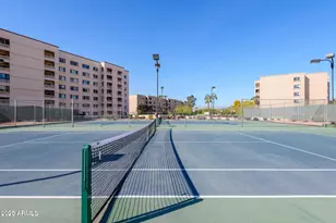 7840 E Camelback Road E, Scottsdale, AZ 85251 - Photo 36