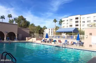 7840 E Camelback Road E, Scottsdale, AZ 85251 - Photo 18