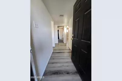 2211 W Pecan Road, Phoenix, AZ 85041 - Photo 2