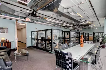 3033 N Central Avenue #435, Phoenix, AZ 85012 - Photo 2