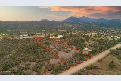 17455 S Thunder Ridge Drive #93, Peeples Valley, AZ 86332 - Photo 10