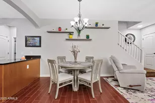 2742 S Sulley Dr, Gilbert, AZ 85295 - Photo 10