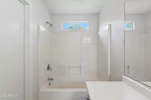 1409 E Bloch Rd, Phoenix, AZ 85040 - Photo 18