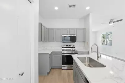 1409 E Bloch Road, Phoenix, AZ 85040 - Photo 10