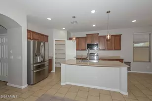 31098 N 137th Ave, Peoria, AZ 85383 - Photo 14