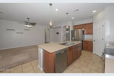 31098 N 137th Avenue, Peoria, AZ 85383 - Photo 16