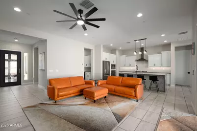 8528 W Fallen Leaf Lane, Peoria, AZ 85383 - Photo 14