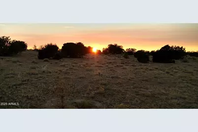12393 Mesa View Road #_, Williams, AZ 86046 - Photo 2