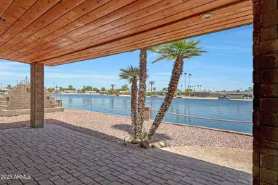 10614 W Emerald Point, Sun City, AZ 85351 - Photo 30