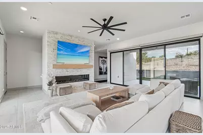 17934 W Estes Way, Goodyear, AZ 85338 - Photo 16