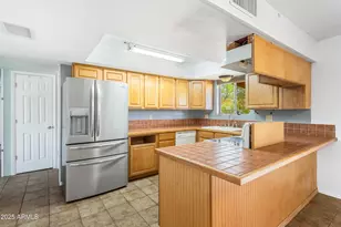 1016 Cholla Cir, Sierra Vista, AZ 85635 - Photo 10