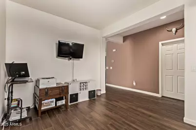 18003 W Ida Lane, Surprise, AZ 85387 - Photo 6