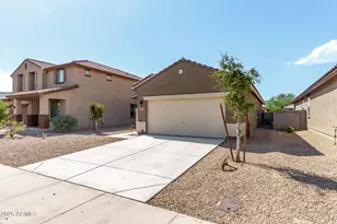 18003 W Ida Ln, Surprise, AZ 85387 - Photo 4