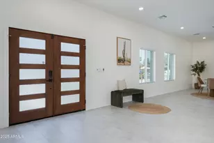 5049 E Shaw Butte Dr, Scottsdale, AZ 85254 - Photo 10