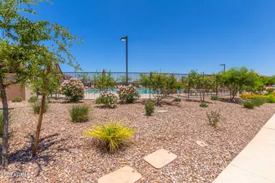 1954 S Follett Way, Gilbert, AZ 85295 - Photo 28