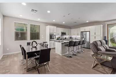 1954 S Follett Way, Gilbert, AZ 85295 - Photo 6