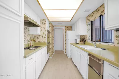 37801 N Cave Creek Road #3, Cave Creek, AZ 85331 - Photo 18