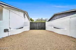 4301 E Bluefield Ave, Phoenix, AZ 85032 - Photo 4