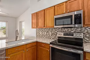 22130 N 89th Ave, Peoria, AZ 85383 - Photo 18