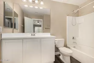 240 W Juniper Ave, Gilbert, AZ 85233 - Photo 18