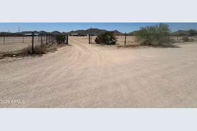 56163 W Papago Road W, Maricopa, AZ 85139 - Photo 1