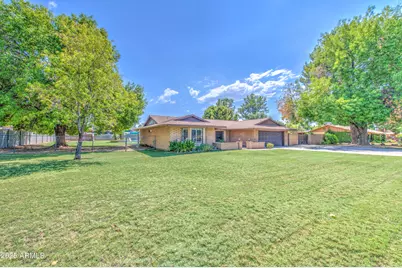 10517 W Earll Drive, Avondale, AZ 85392 - Photo 4