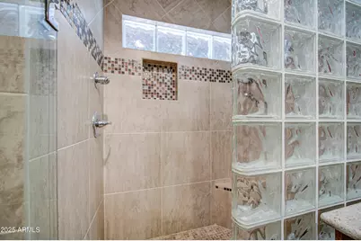 10517 W Earll Drive, Avondale, AZ 85392 - Photo 32