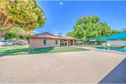 10517 W Earll Drive, Avondale, AZ 85392 - Photo 46