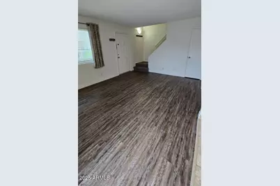 1227 E Lawrence Lane, Phoenix, AZ 85020 - Photo 2