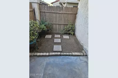 1227 E Lawrence Lane, Phoenix, AZ 85020 - Photo 8