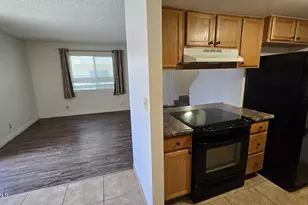 1227 E Lawrence Ln, Phoenix, AZ 85020 - Photo 6