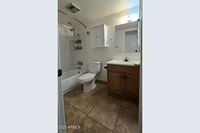 1227 E Lawrence Lane, Phoenix, AZ 85020 - Photo 16