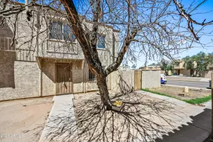 4623 E Southgate, Phoenix, AZ 85040 - Photo 1