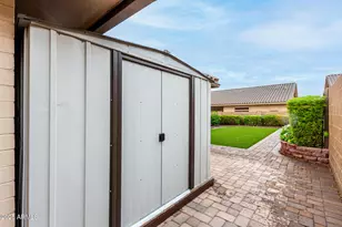 2840 S Alderwood Cir, Mesa, AZ 85212 - Photo 30