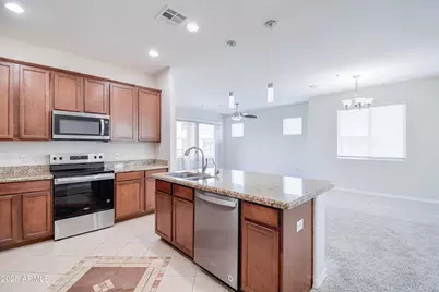 250 W Queen Creek Road #249, Chandler, AZ 85248 - Photo 8