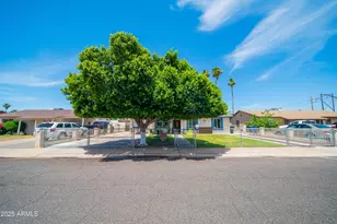 4544 E Nancy Ln, Phoenix, AZ 85042 - Photo 1