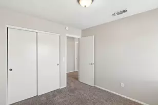 5041 W Kesler Ln, Chandler, AZ 85226 - Photo 38