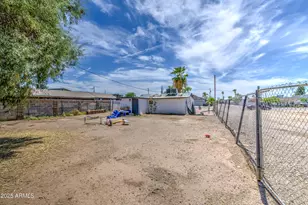 3648 W Moreland St, Phoenix, AZ 85009 - Photo 28