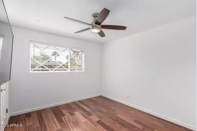 8520 E Turney Avenue, Scottsdale, AZ 85251 - Photo 20